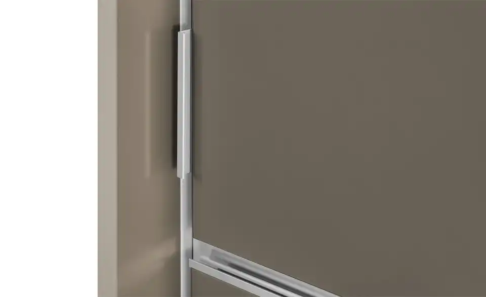 Schwebetürenschrank, 3-türig Mitta, Detailansicht