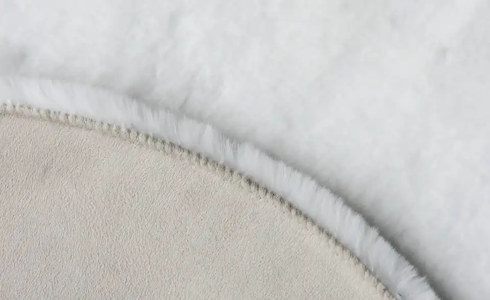 como Kunstfell mit weichem Rücken Bunny-Soft, Detailansicht