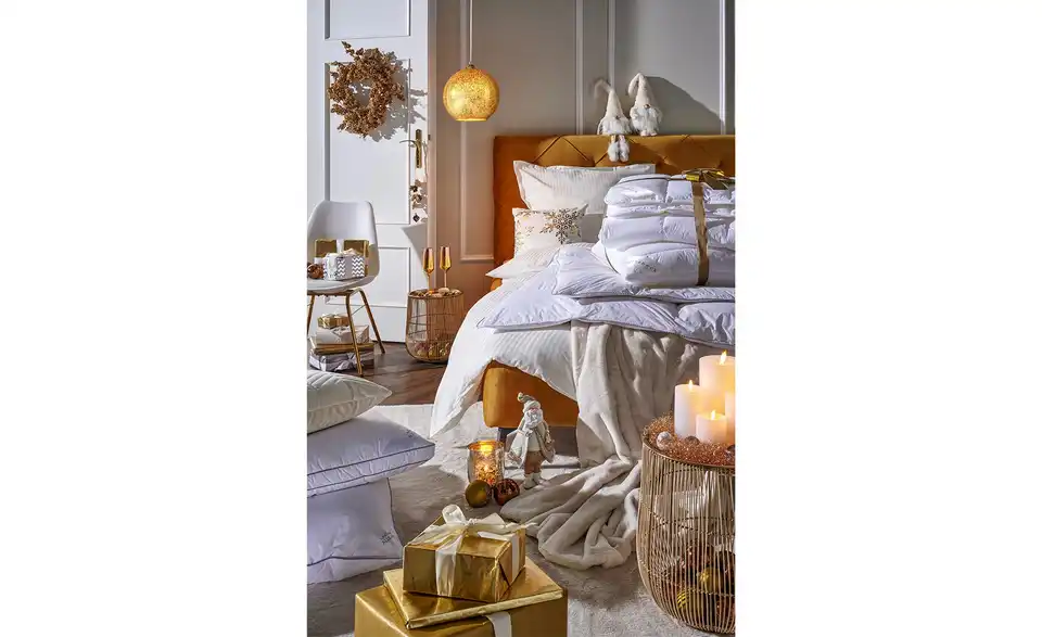 como Damast-Bettwäsche, in Wohnsituation