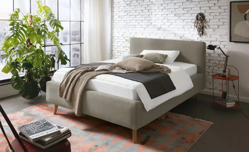 Polsterbett Mattis mit Bettkasten, in Wohnsituation