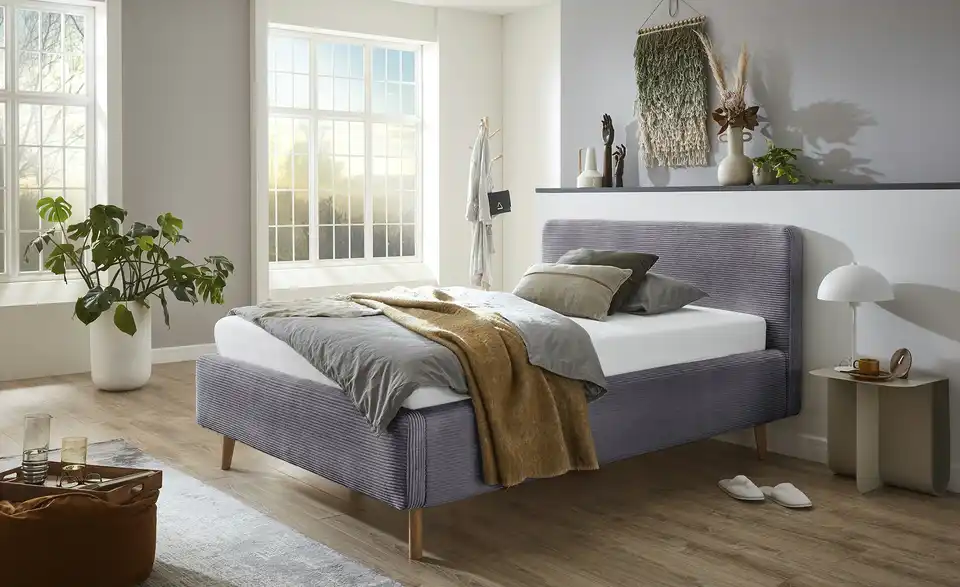 Polsterbett Mattis mit Bettkasten, in Wohnsituation