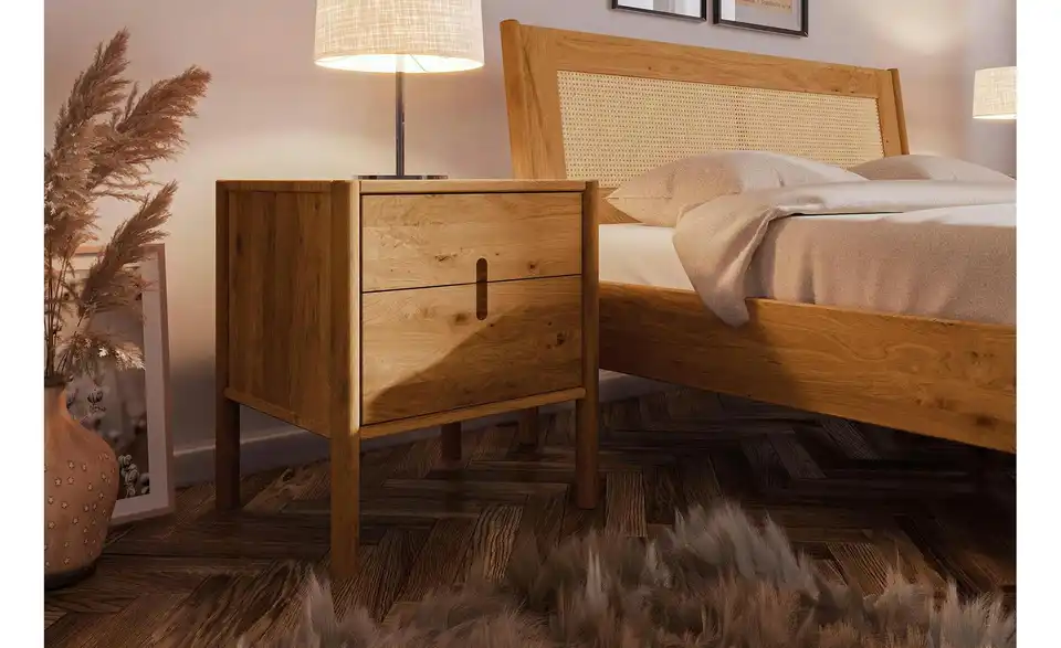 Nachttisch niedrig 2 Schübe, in Wohnsituation