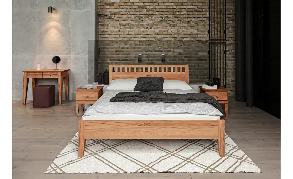 Massivholzbett Erik, in Wohnsituation