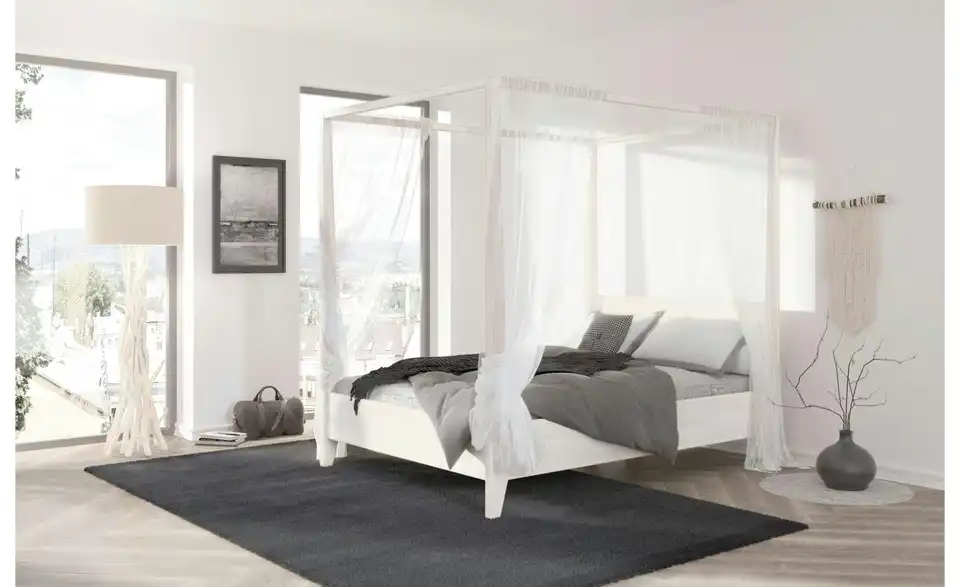 Himmelbett Canopy aus Massivholz, in Wohnsituation