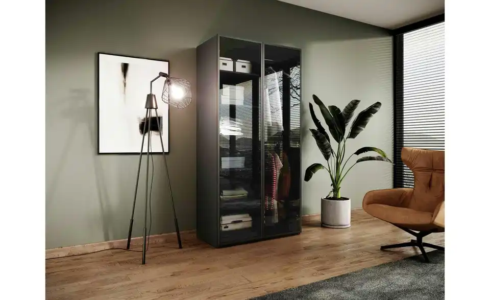 Drehtürenschrank Sandbox mit Glastüren, in Wohnsituation