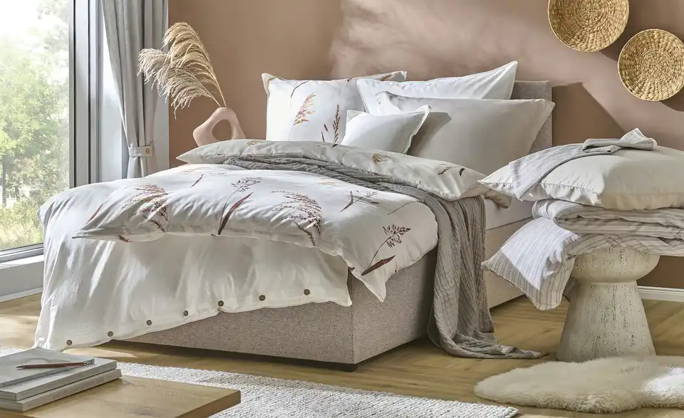 Como Green Satin Bettwäsche Uni, in Wohnsituation