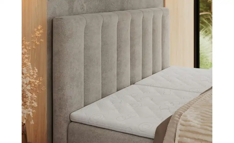 Motor Boxspringbett Comforto mit Bettkasten, in Wohnsituation