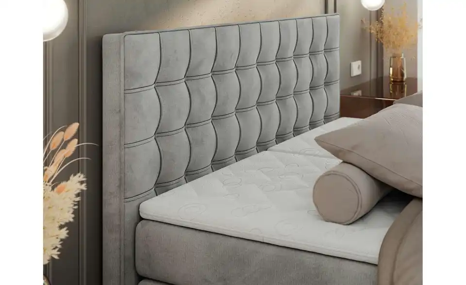 Motor Boxspringbett Elektro mit Bettkasten, in Wohnsituation