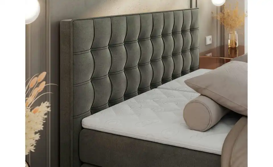 Motor Boxspringbett Elektro mit Bettkasten, in Wohnsituation