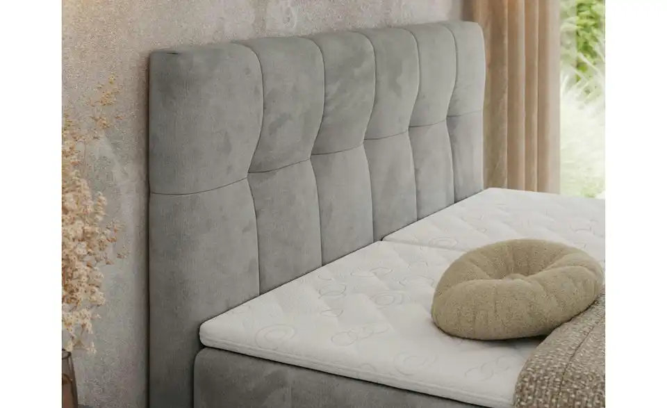 Motor Boxspringbett Vittoria mit Bettkasten, in Wohnsituation