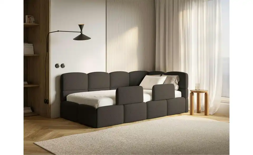 Selsey Polsterliege Cloudy mit Matratze und Rausfallschutz, in Wohnsituation