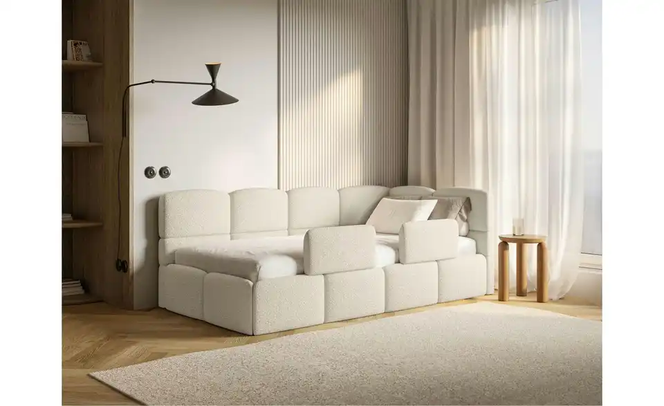 Selsey Polsterliege Cloudy mit Rausfallschutz, in Wohnsituation