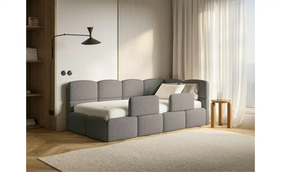 Selsey Polsterliege Cloudy mit Rausfallschutz, in Wohnsituation